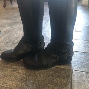 Kenneth Cole Reaction leather boots